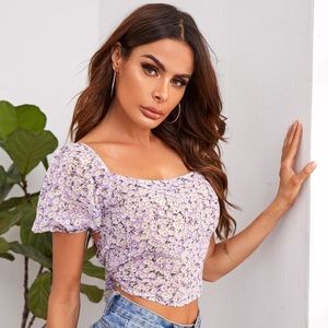 Daisy patterned crop top